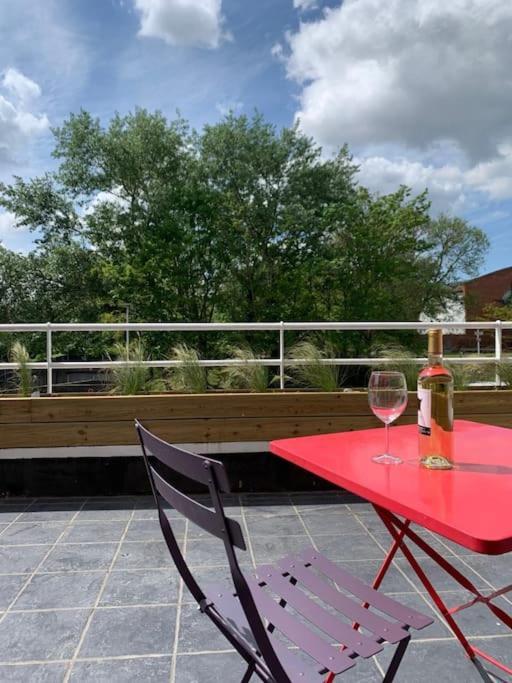 Au 154 Bis - Joli Appartement Avec Grande Terrasse Et Proche De La Plage A Malo 敦刻尔克 外观 照片